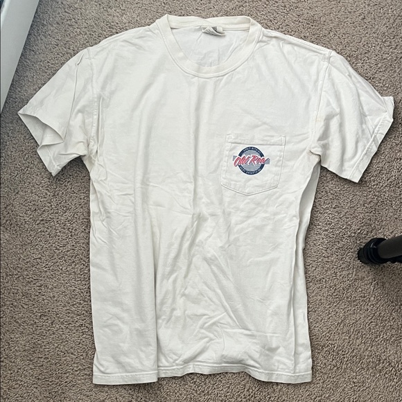 Comfort Colors Other - Old Row Vintage White T-Shirt medium
